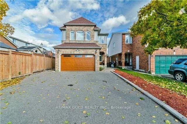Property Photo:  199 Sunforest Drive  ON L6Z 4S7 