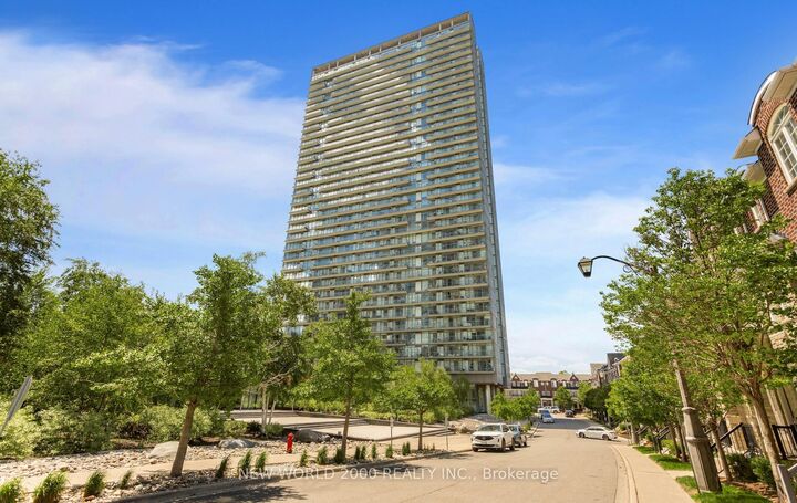 Property Photo:  105 The Queens Way 1902  ON M6S 5B5 