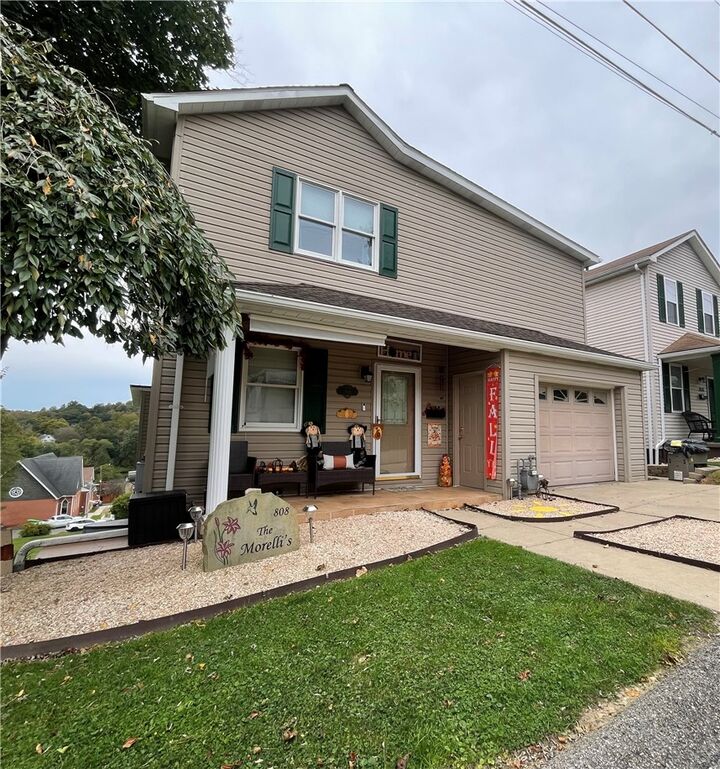 Property Photo:  808 High St  PA 15681 