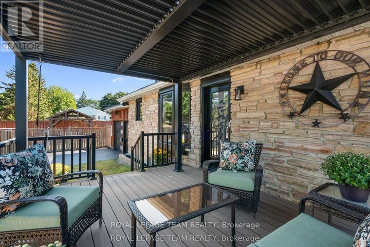 Property Photo:  565 Dufferin Street West  ON K0C 2K0 