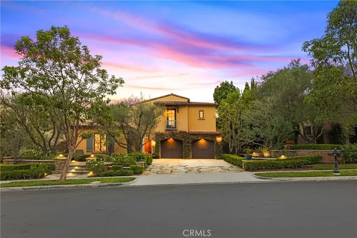 Property Photo:  33 Canyon Terrace  CA 92603 