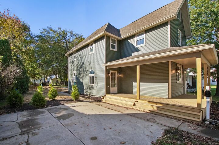 Property Photo:  39 N 21st Street  OH 43055 