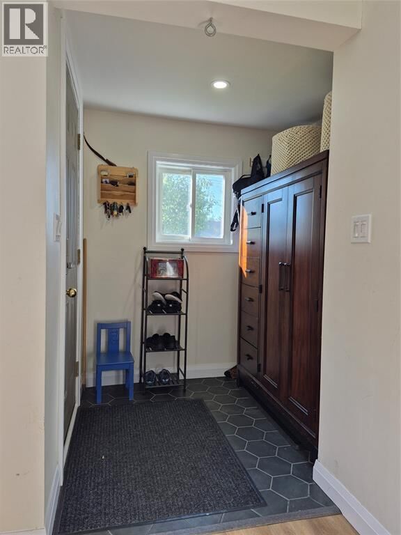Property Photo:  644 Oxford Street  ON N7T 6Z5 