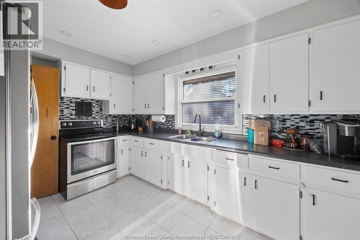 Property Photo: 2417 Dandurand ON N9E 2E1