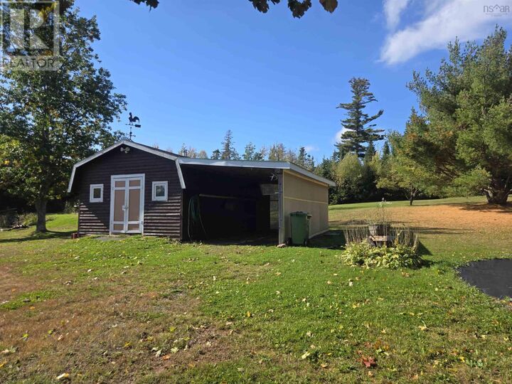 Property Photo: 8881 Highway 311 NS B0K 1V0