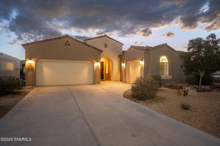 Property Photo:  4226 Arcadia Point  NM 88011 