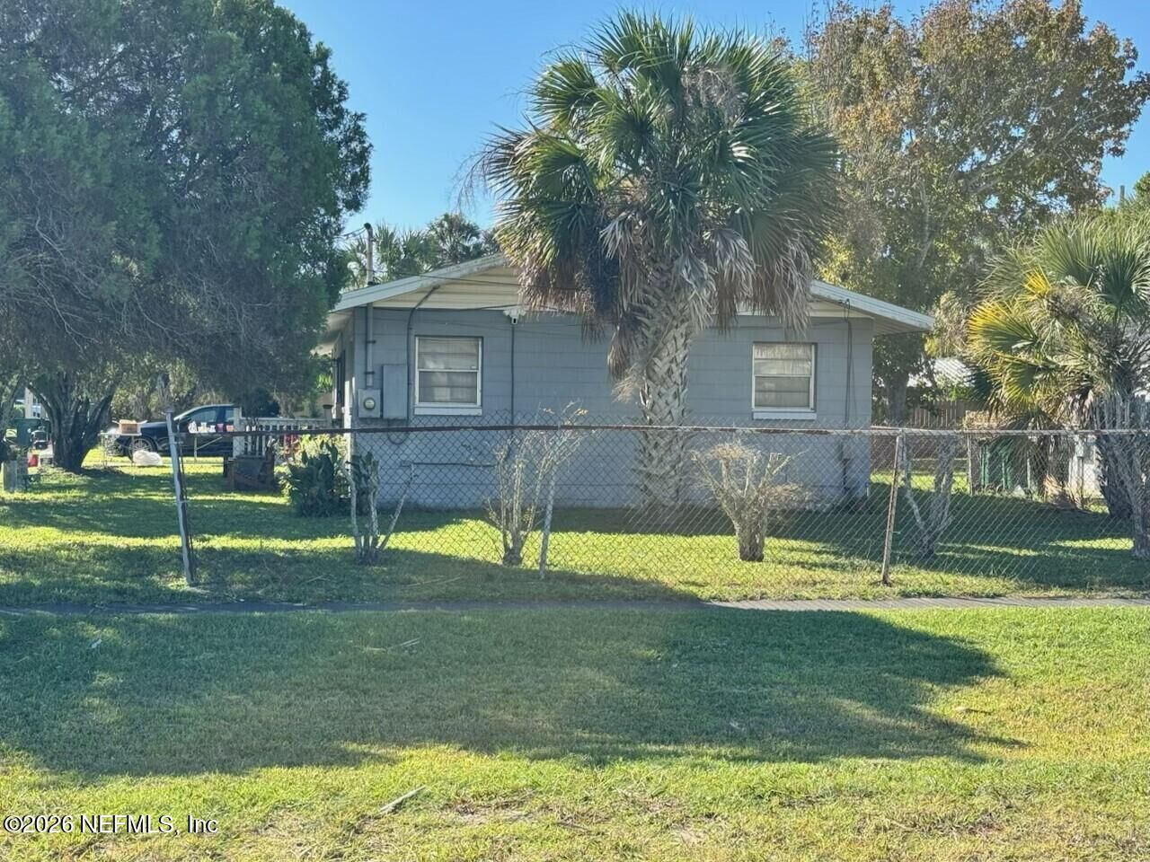 Property Photo: 502 3rd Avenue S FL 32250