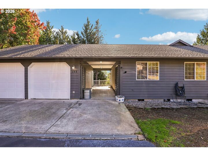 Property Photo:  133 Sunnyside Dr  WA 98626 