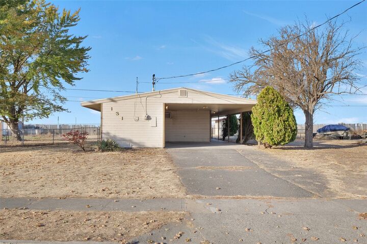 Property Photo:  131  Schilling Drive  WA 98837 