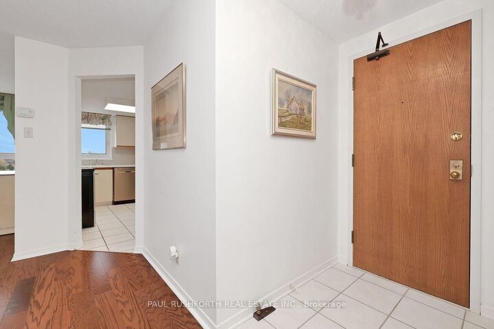 Property Photo:  80 Sandcastle Drive 815  ON K2H 9E7 