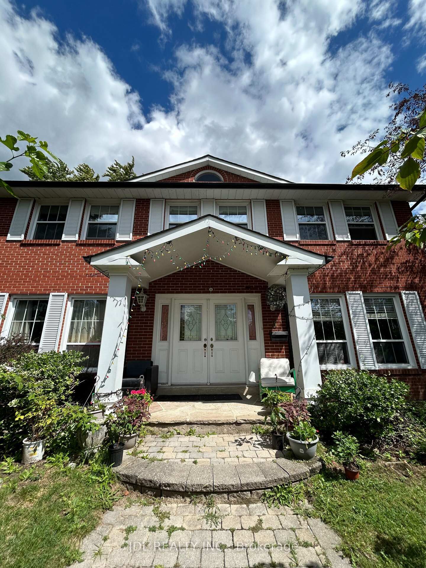 Property Photo: 3 Butterfield Dr Drive Master Bedroom Bsmt ON M3A 2L9