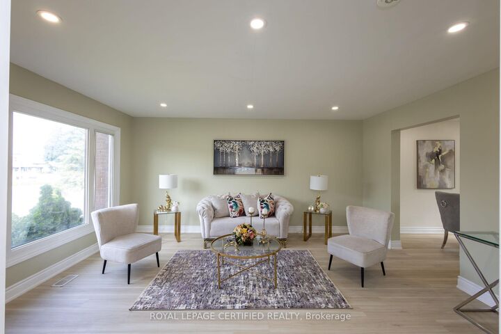 Property Photo:  111 Limeridge Road W  ON L9C 2V3 