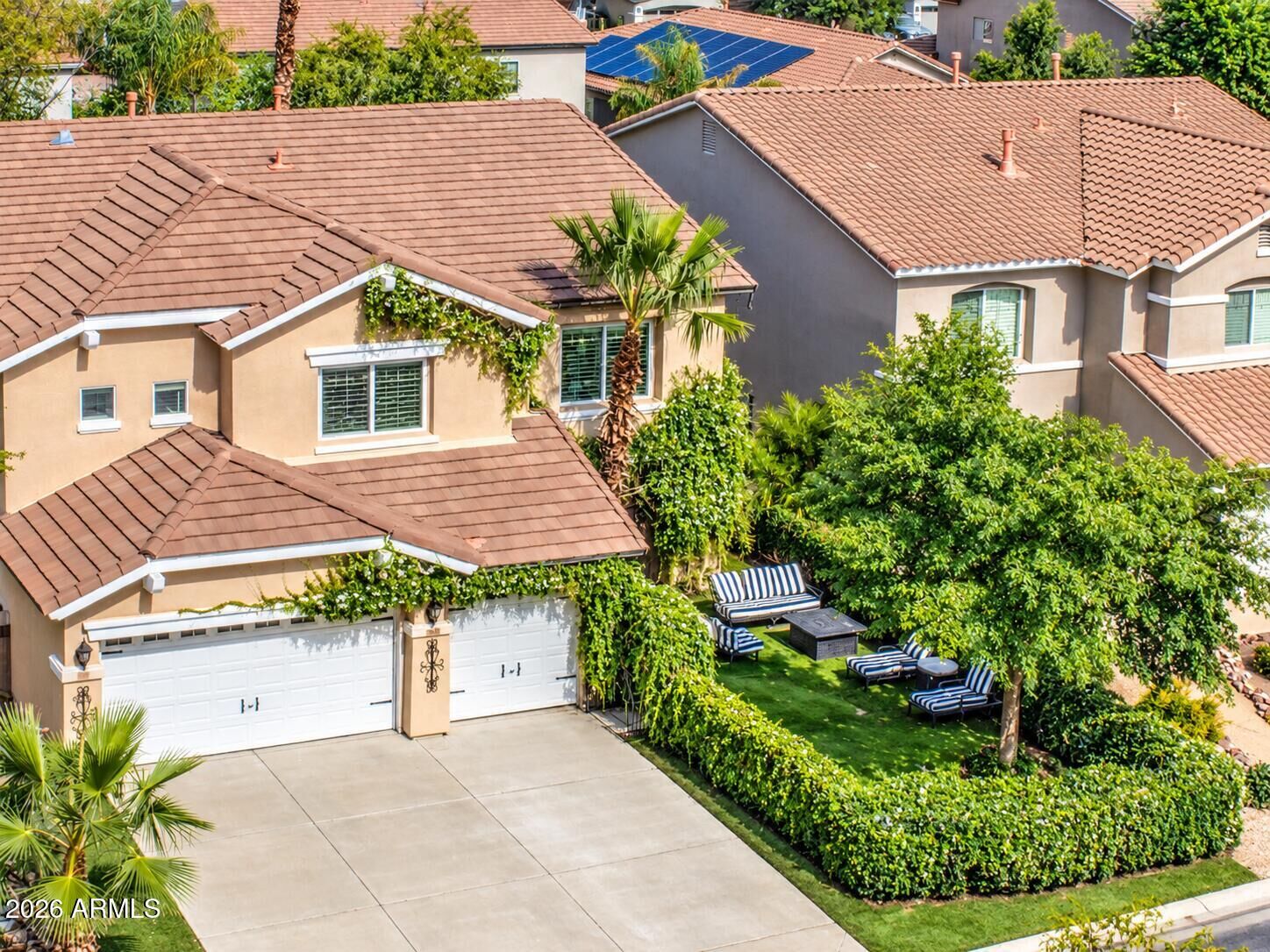 Property Photo: 804 E Chelsea Drive AZ 85140