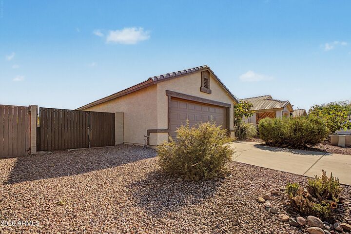 Property Photo:  15465 W Port Royale Lane  AZ 85379 