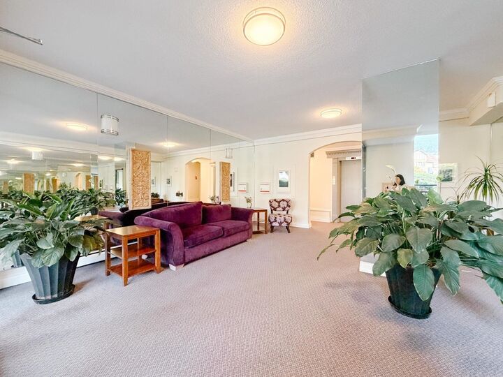 Property Photo:  2150 Bellevue Avenue 601  BC V7V 1C3 