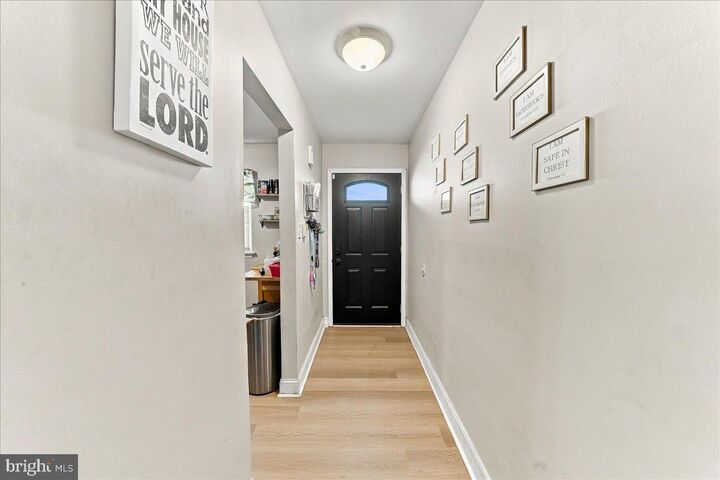 Property Photo:  139 Freedom Trl  DE 19720 