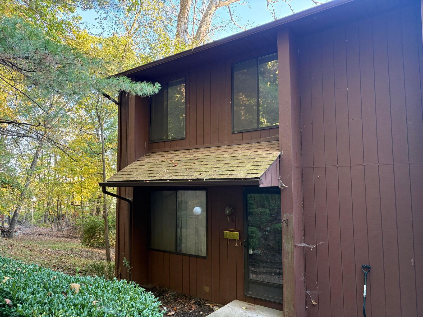 Property Photo:  1442 Londondale Parkway  OH 43055 