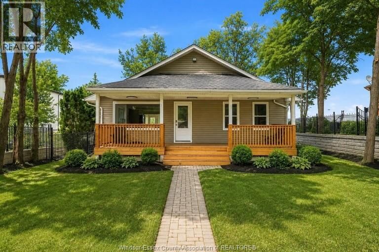 Property Photo:  546 Pearl  ON N0R 1A0 