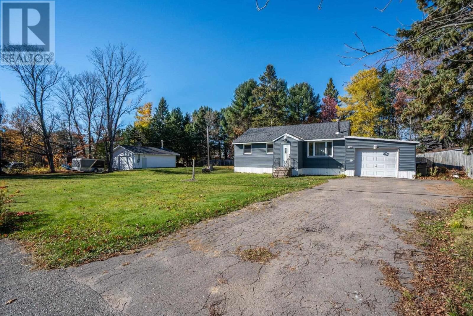 Property Photo:  246 Old Highway 17 N  ON P6A 5K7 