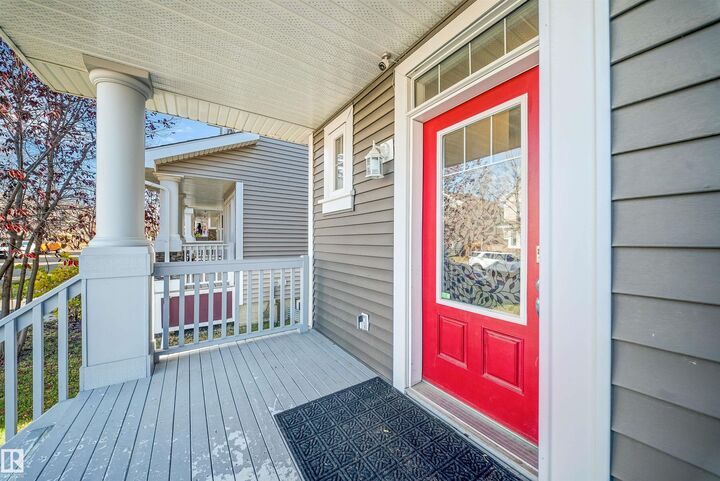 Property Photo:  7043 22 Avenue SW  AB T6X 0T8 
