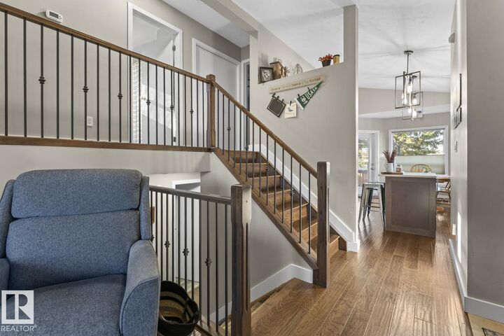 Property Photo:  1211 10 Street  AB T9M 1J6 