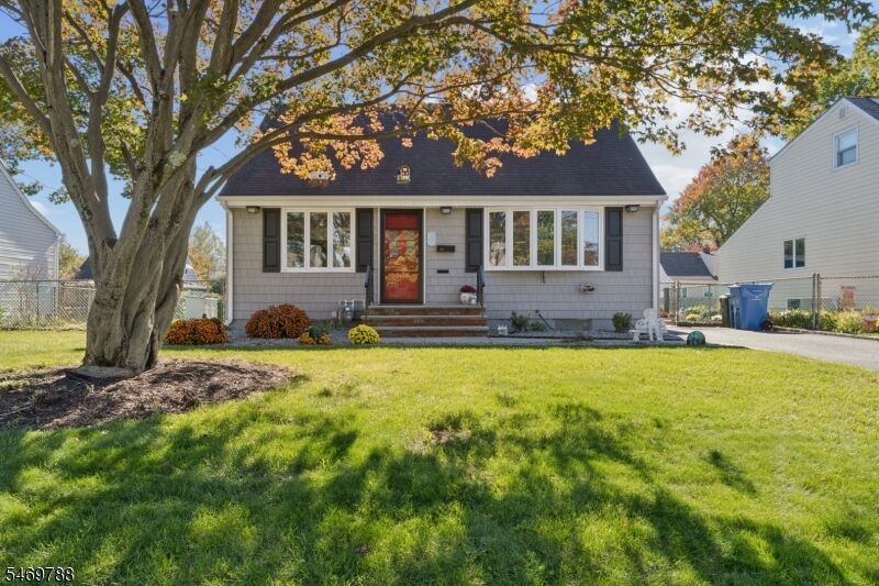 Property Photo: 147 Robert Pl NJ 07080