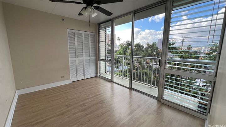 Property Photo:  2522 Date Street 502  HI 96826 