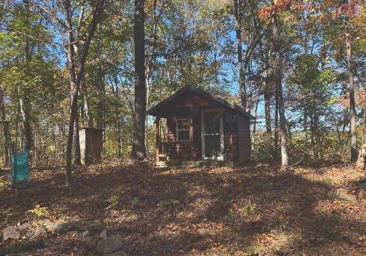 Property Photo:  290 Lecompte Bottom Road  KY 40057 