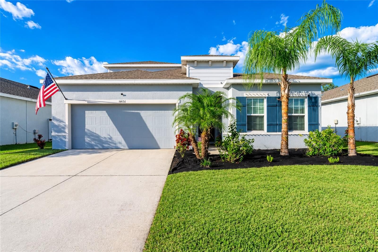 Property Photo:  11456 64th Street E  FL 34219 