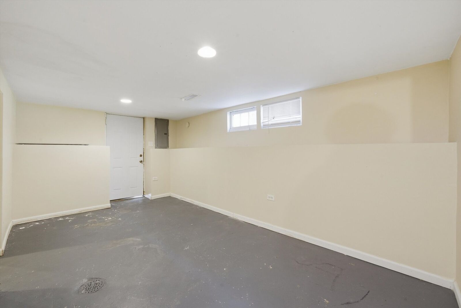 Property Photo: 3239 W 63rd Place IL 60629