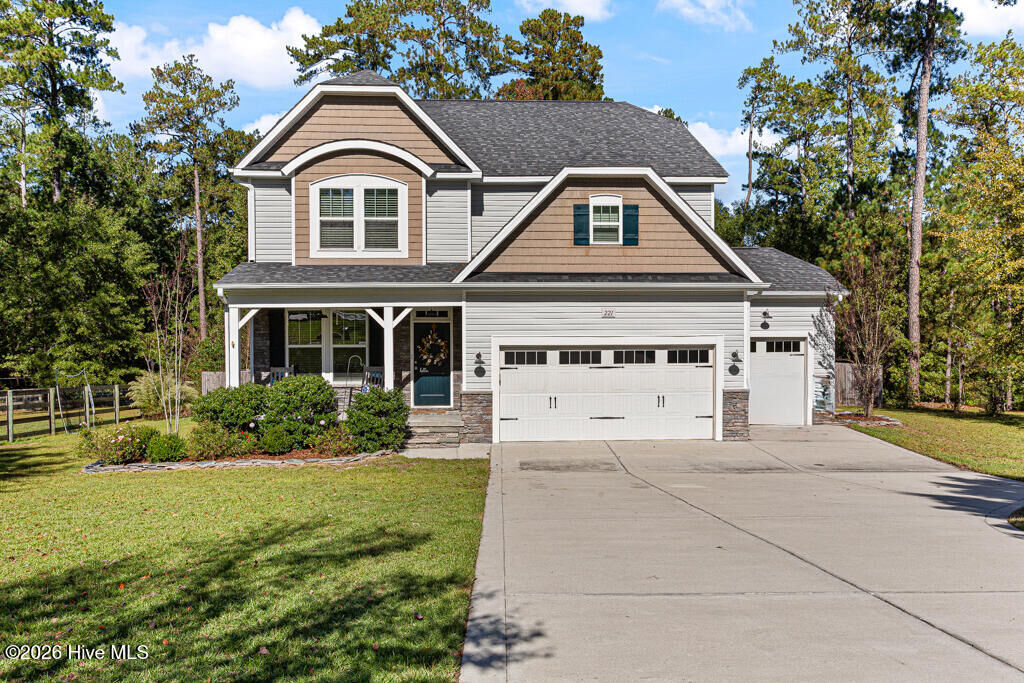 Property Photo: 221 Pristine Court NC 27376