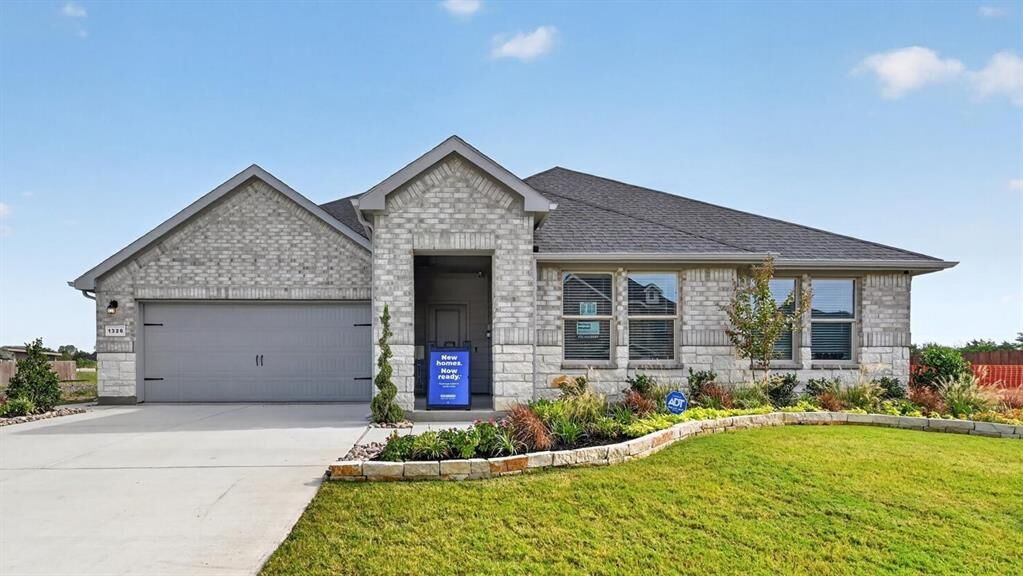 Property Photo:  1500 Sheldon Drive  TX 75115 