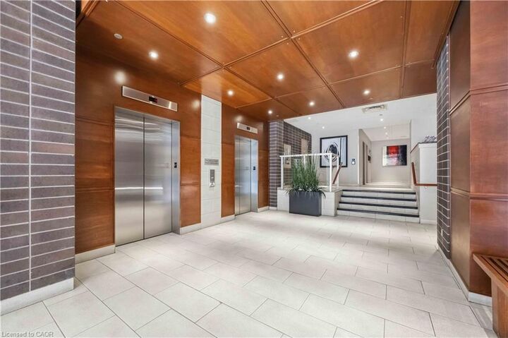 Property Photo:  44 Bond Street W 306  ON L1G 6R2 