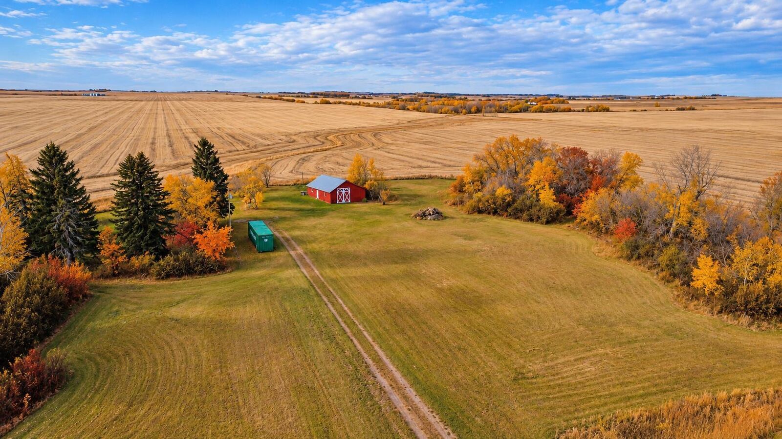 Property Photo:  39226 Range Road 250  AB T0C 0Y0 