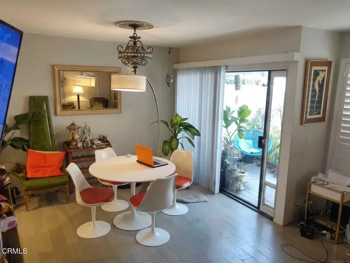 Property Photo:  1364 San Simeon Court 4  CA 93003 