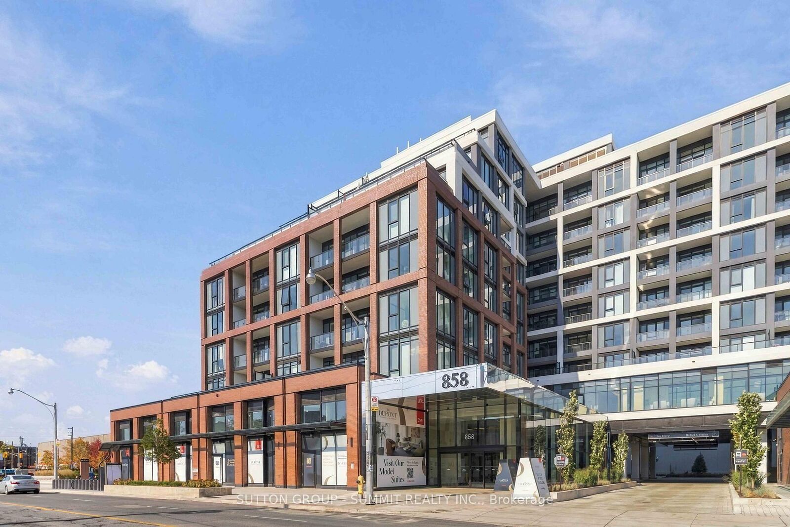 Property Photo:  858 Dupont Street Ph04  ON M6G 0C1 