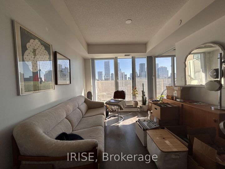 Property Photo:  89 McGill Street 1910  ON M5B 0B1 