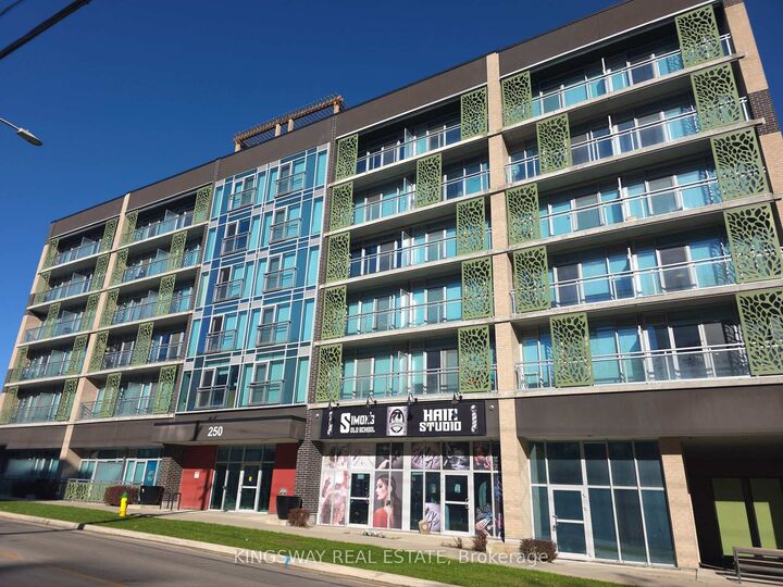 Property Photo:  250 Albert Street 311  ON N2L 0H5 