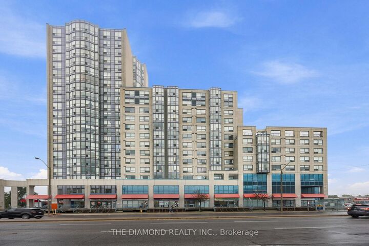 Property Photo:  2550 Lawrence Avenue E 816  ON M1P 4Z3 