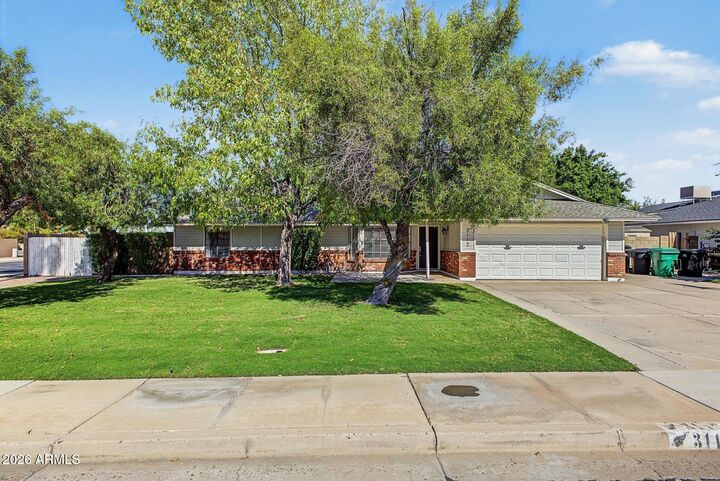 Property Photo:  3112 E Gable Circle  AZ 85204 