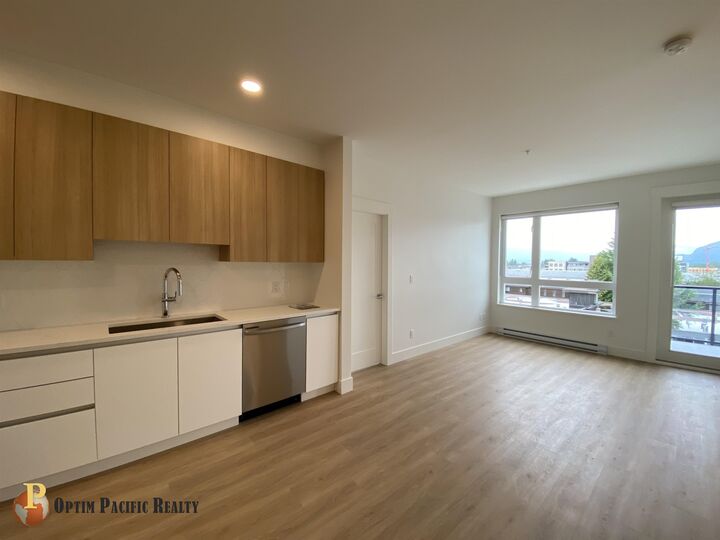 Property Photo: 11907 223 Street 5xx BC V2X 4P9