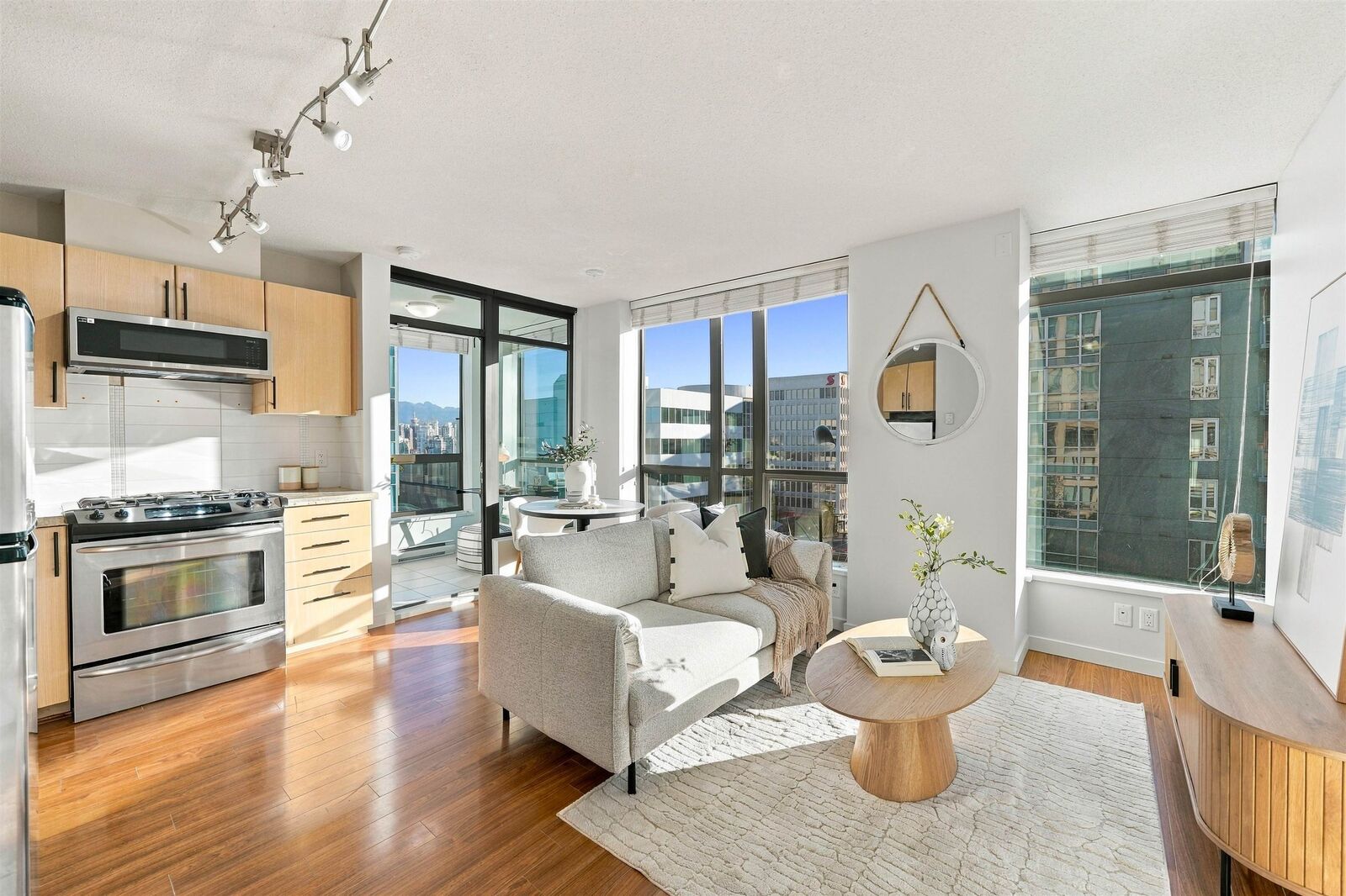 Property Photo: 1068 W Broadway 709 BC V6H 0A7