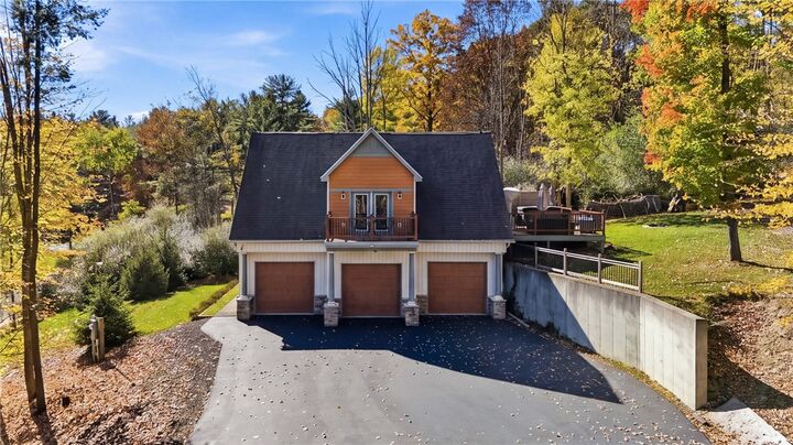 Property Photo:  32 Hemlock Lane  NY 14870 