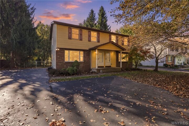 Property Photo:  1433 Como Park Boulevard  NY 14043 