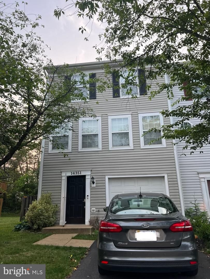 Property Photo: 14351 Newbern Loop VA 20155