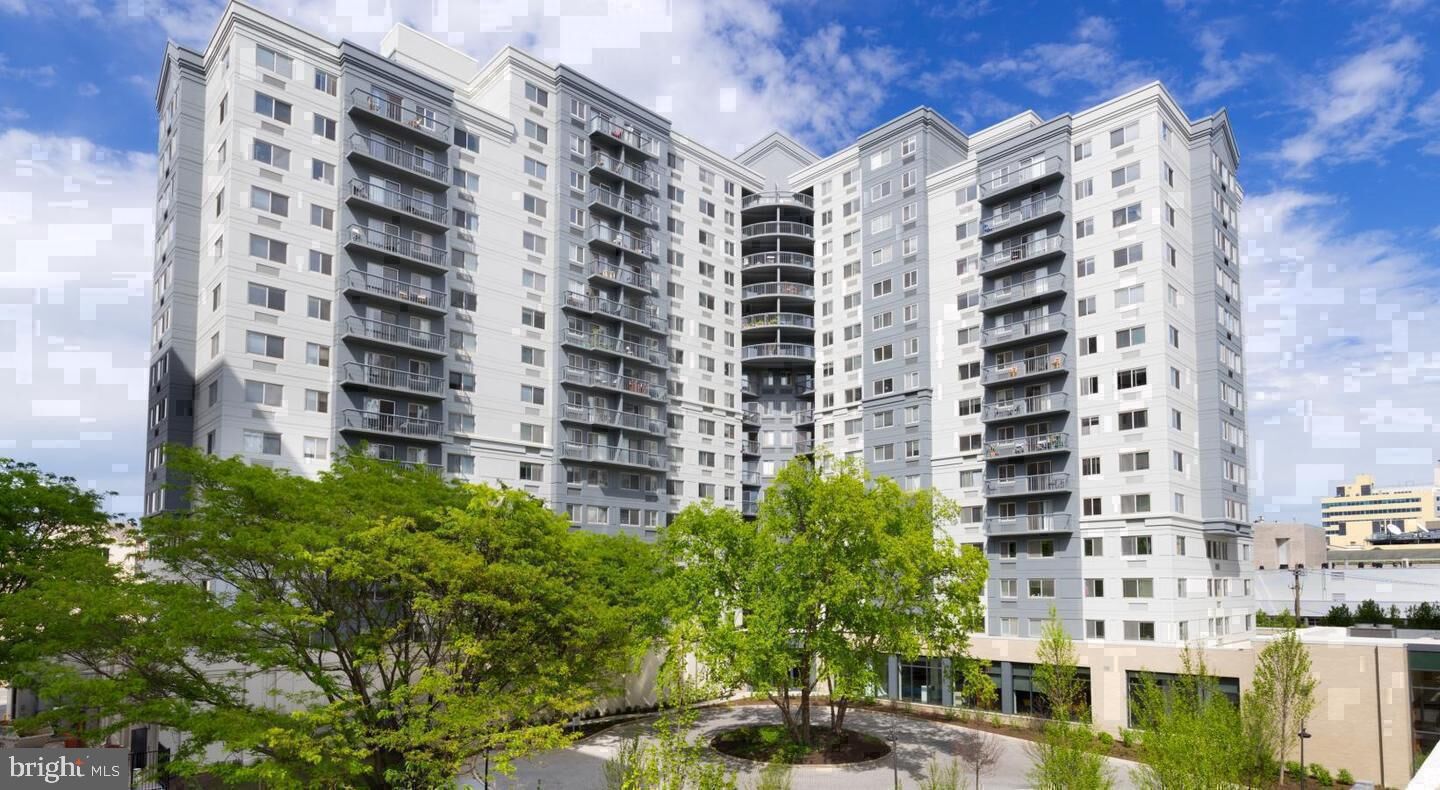 Property Photo:  450 N 18th Street 1343  PA 19130 