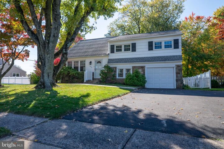 Property Photo:  972 Birch Road  PA 18974 