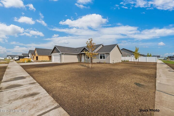 Property Photo:  7105 W Constantine Ln  ID 83858 