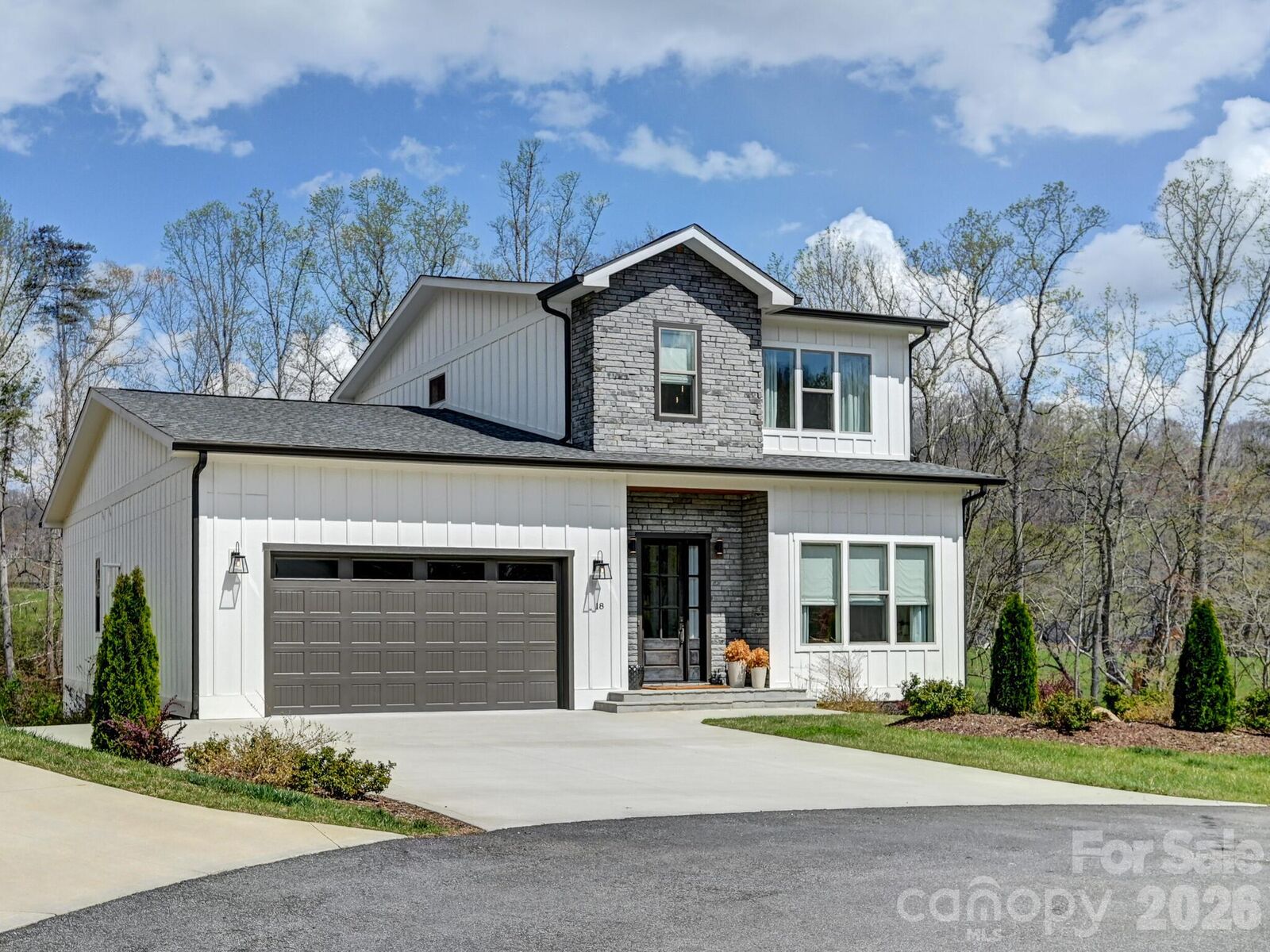 Property Photo:  18 Sagewood Drive  NC 28715 