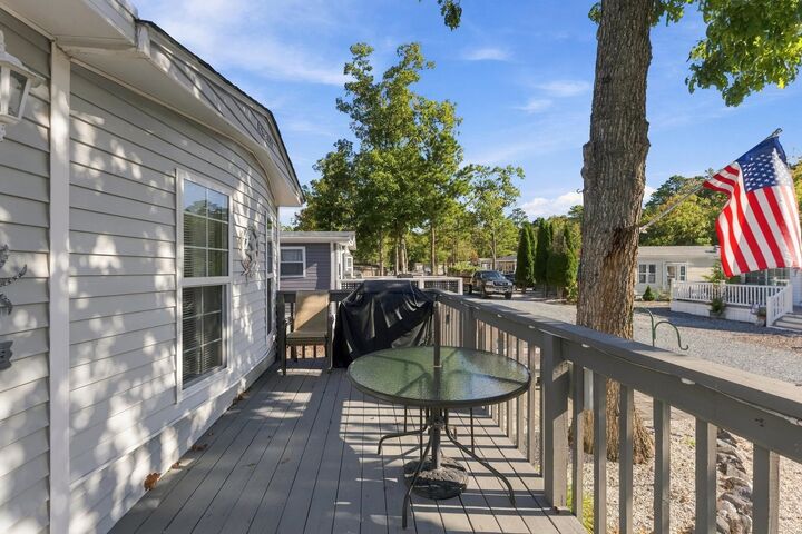 Property Photo:  39 Magnolia  NJ 08270 